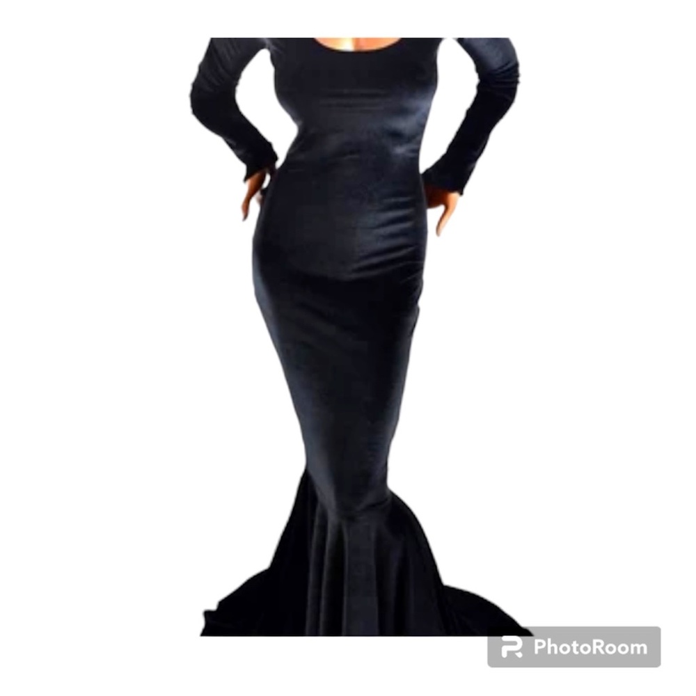 Goth Morticia Addams black Halloween dress gothic witch